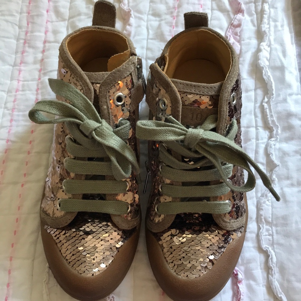 Size 30 never used sequin 10IS sneakers